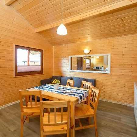 Деревянный коттедж Ostoja Maltanska *